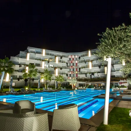 Q Spa Aparthotel 5*